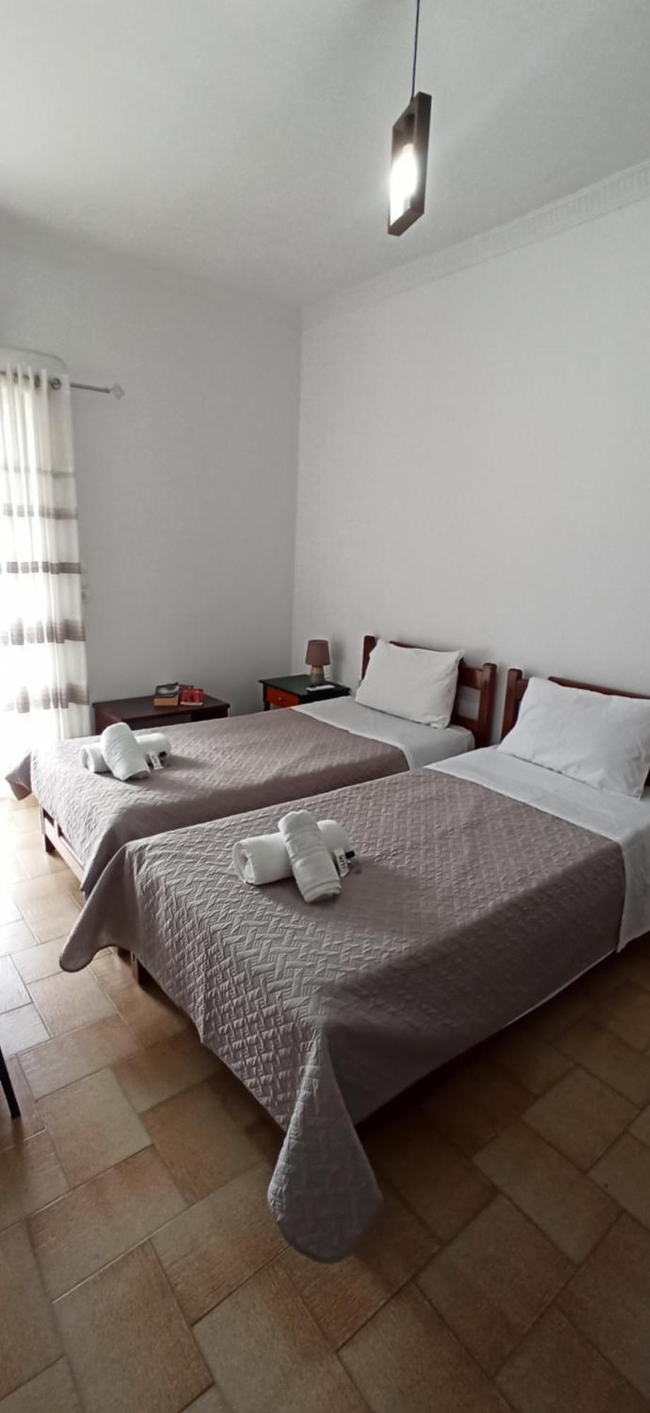Modern Central Αpt 500M From The Beach. La Canea Esterno foto